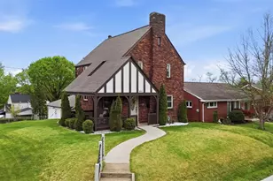 405 Shadyhill Rd, Banksville/Westwood, PA 15205 - Photo 2