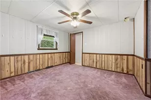 2983 Edgecliff Rd, Lower Burrell, PA 15068 - Photo 14