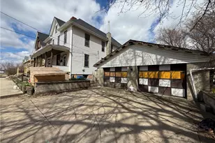 419 Bartram Ave, New Castle, PA 16101 - Photo 2