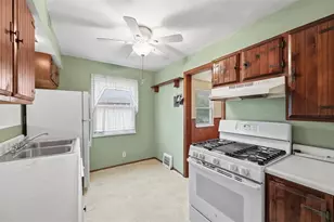 122 Mason Dr, Pittsburgh, PA 15116 - Photo 14