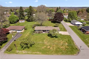 123 Central Dr, Center Township, PA 16001 - Photo 2