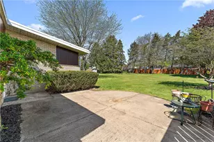 123 Central Dr, Center Township, PA 16001 - Photo 28
