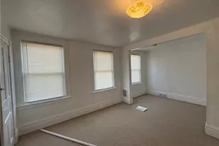 802 Boggs Ave, Pittsburgh, PA 15211 - Photo 6