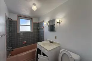 802 Boggs Ave, Pittsburgh, PA 15211 - Photo 14