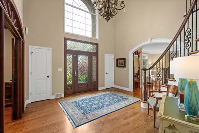 1864 Winchester Dr, Pittsburgh, PA 15241 - Photo 4