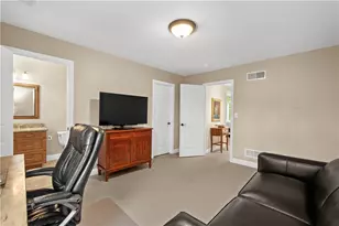 1864 Winchester Dr, Pittsburgh, PA 15241 - Photo 32