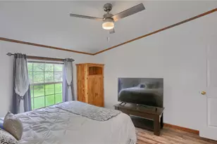 123 Merle Ln, Scott Township, PA 16101 - Photo 34