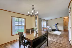123 Merle Ln, Scott Township, PA 16101 - Photo 18