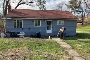 2570 Reiter Rd, Pittsburgh, PA 15235 - Photo 2