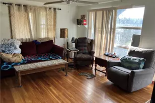 2570 Reiter Rd, Pittsburgh, PA 15235 - Photo 4