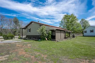 64 E 1st St, Burnside, PA 15721 - Photo 4