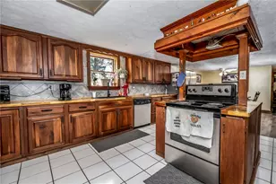 64 E 1st St, Burnside, PA 15721 - Photo 8