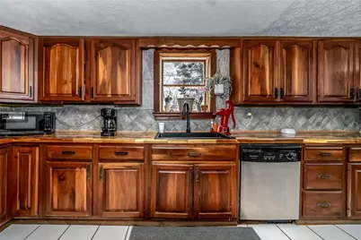 64 E 1st St, Burnside, PA 15721 - Photo 6