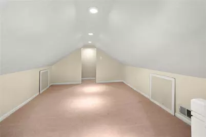 1122 Hillsview Ter, Green Tree, PA 15220 - Photo 34