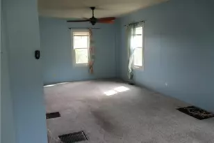 320 Main St, Twp of But SW, PA 16045 - Photo 4