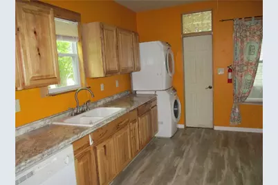 320 Main Street, Twp of But SW, PA 16045 - Photo 6