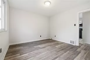 227 Pheasant Dr, Pittsburgh, PA 15235 - Photo 6