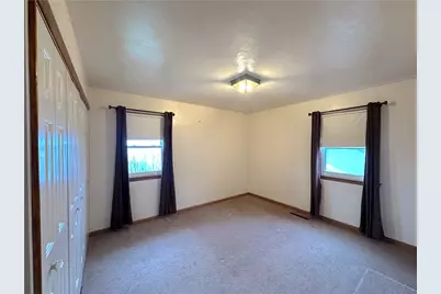 469 Girard St, Westmont Hilltop School District, PA 15905 - Photo 18