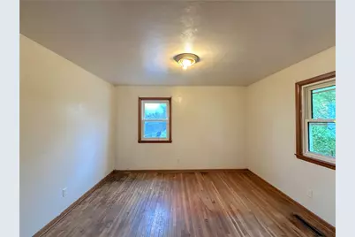 469 Girard St, Westmont Hilltop School District, PA 15905 - Photo 22
