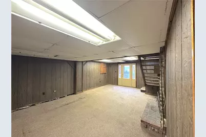 469 Girard St, Westmont Hilltop School District, PA 15905 - Photo 34