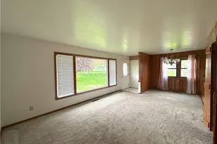 469 Girard St, Westmont Hilltop School District, PA 15905 - Photo 6