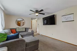 146 Old Lebanon Church Rd, Pittsburgh, PA 15236 - Photo 4