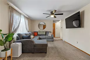 146 Old Lebanon Church Rd, Pittsburgh, PA 15236 - Photo 6