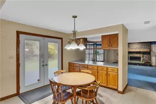 3950 Laurel Oak Cir, Murrysville, PA 15668 - Photo 16