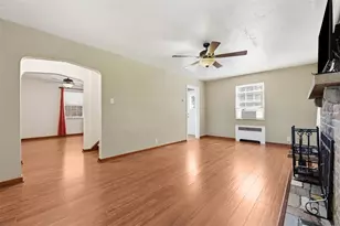 919 Tropical Ave, Beechview, PA 15216 - Photo 10