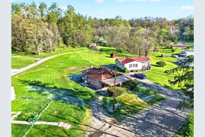 226 Kangaroo Hill Rd, Sewickley Township, PA 15660 - Photo 2