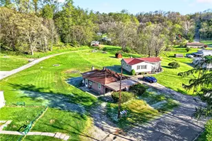 226 Kangaroo Hill Rd, Sewickley Township, PA 15660 - Photo 2