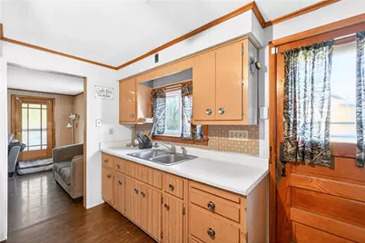226 Kangaroo Hill Rd, Sewickley Township, PA 15660 - Photo 8