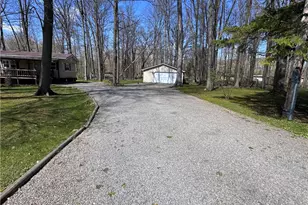 1788 Alden Ln, Pittsburgh, PA 16424 - Photo 6