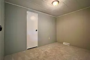 401 N 5th St, White Township, PA 15701 - Photo 20