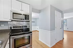 3135 Laurel Ridge Cir, South Fayette, PA 15017 - Photo 10