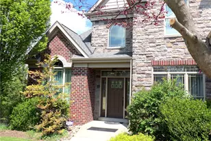 7011 Sunrise Ln, Mt Pleasant Twp, PA 15057 - Photo 4
