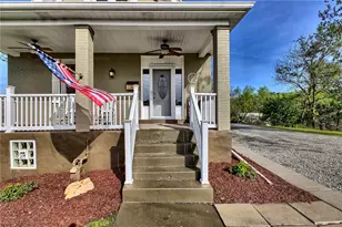 1016 Patterson Ave, Jeannette, PA 15644 - Photo 30