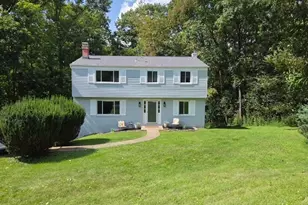 111 Greyfriar Dr, Pittsburgh, PA 15215 - Photo 1
