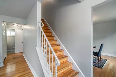 111 Greyfriar Dr, Pittsburgh, PA 15215 - Photo 6
