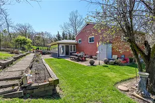 901 Roosevelt St, Conway, PA 15027 - Photo 24