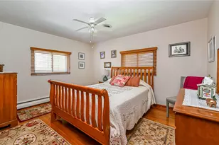 901 Roosevelt St, Conway, PA 15027 - Photo 14