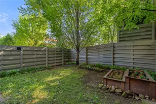 1850 Riverside Mews, Pittsburgh, PA 15203 - Photo 26