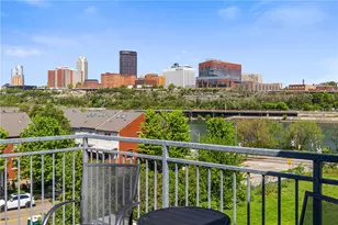 1850 Riverside Mews, Pittsburgh, PA 15203 - Photo 2