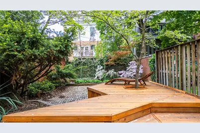 5820 Howe St, Pittsburgh, PA 15232 - Photo 6