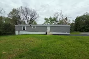 147 Terrace Ln, New Sewickley Township, PA 16063 - Photo 2