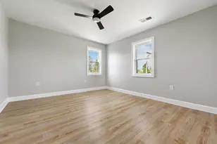 1076 Chapel Rd, Center Township, PA 15061 - Photo 14