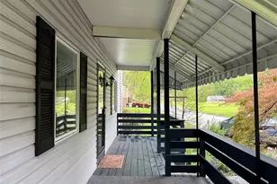 101 Linden St, Pittsburgh, PA 15116 - Photo 2