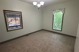 101 Linden St, Pittsburgh, PA 15116 - Photo 8