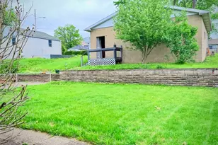 804 Grand Ave, Aliquippa, PA 15001 - Photo 6
