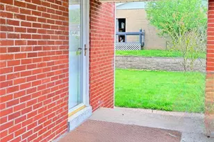 804 Grand Ave, Aliquippa, PA 15001 - Photo 4
